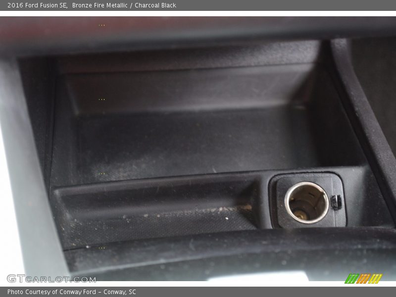 Bronze Fire Metallic / Charcoal Black 2016 Ford Fusion SE