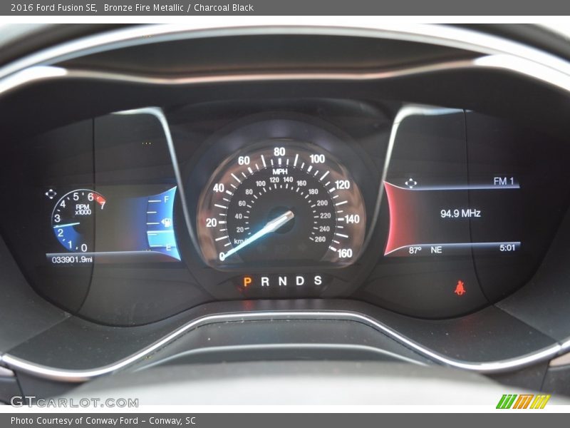Bronze Fire Metallic / Charcoal Black 2016 Ford Fusion SE