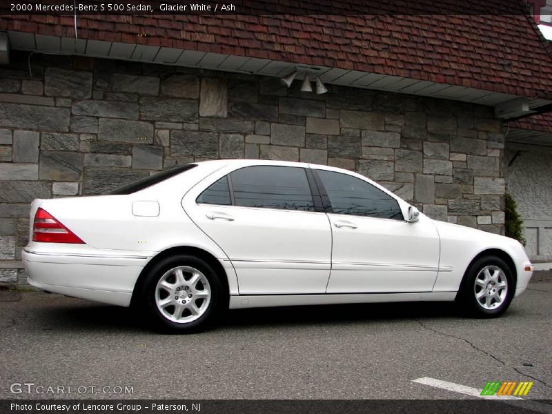 Glacier White / Ash 2000 Mercedes-Benz S 500 Sedan