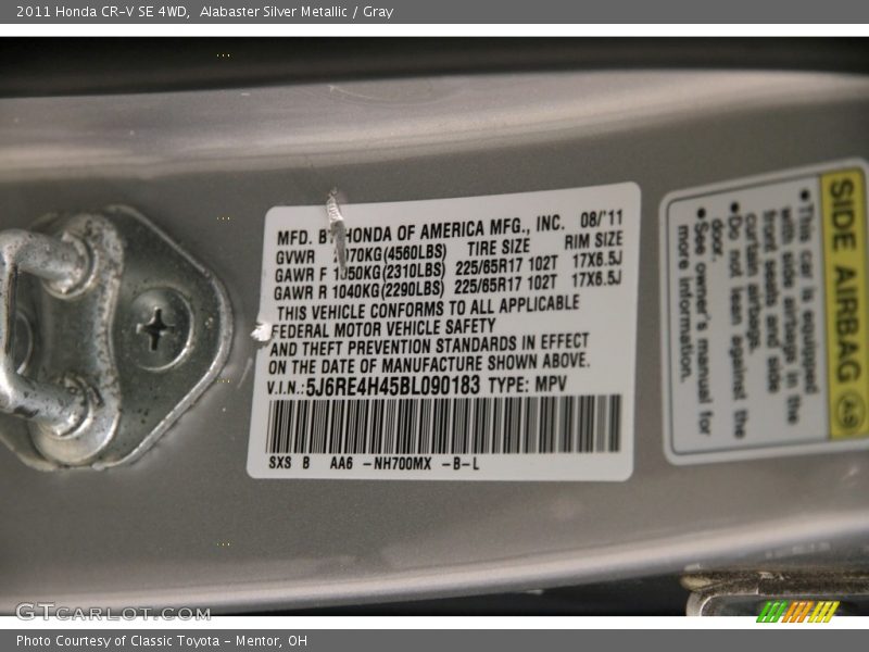 Alabaster Silver Metallic / Gray 2011 Honda CR-V SE 4WD