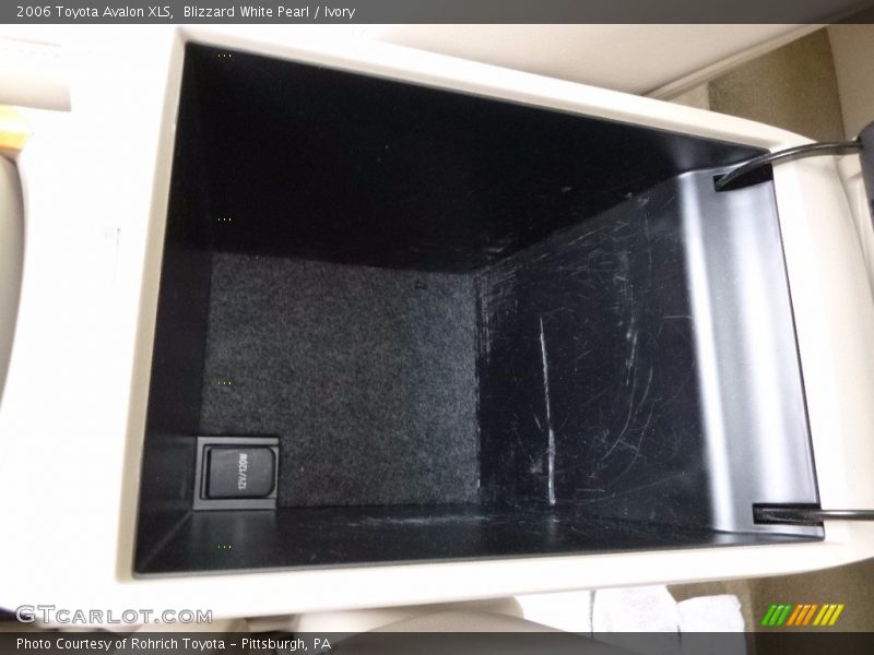 Blizzard White Pearl / Ivory 2006 Toyota Avalon XLS