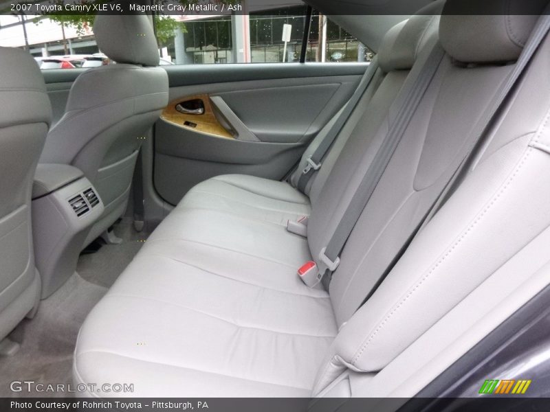 Magnetic Gray Metallic / Ash 2007 Toyota Camry XLE V6