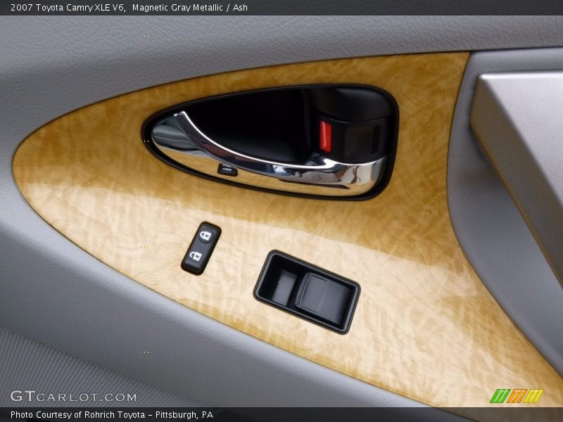 Magnetic Gray Metallic / Ash 2007 Toyota Camry XLE V6