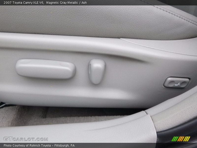 Magnetic Gray Metallic / Ash 2007 Toyota Camry XLE V6