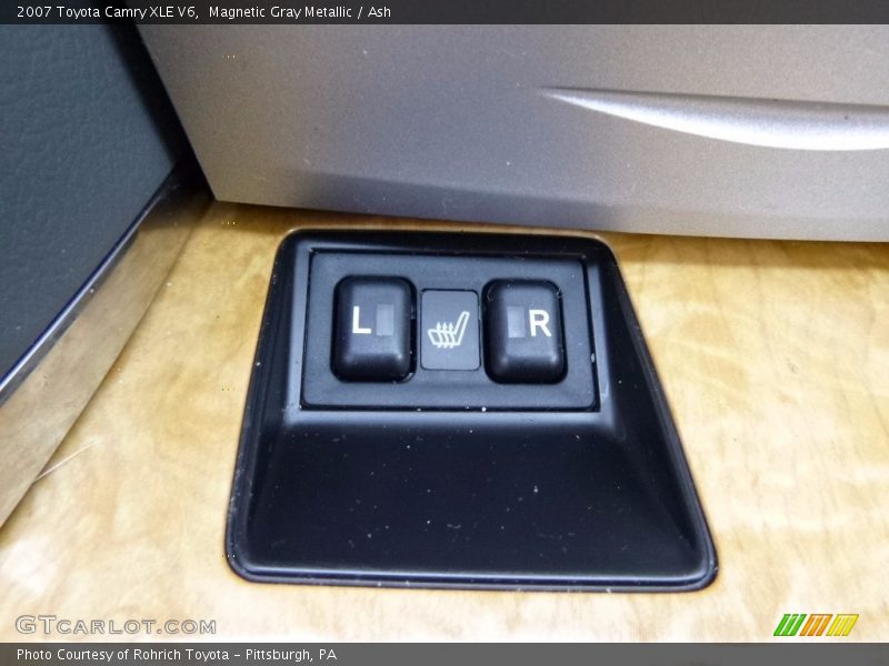 Magnetic Gray Metallic / Ash 2007 Toyota Camry XLE V6