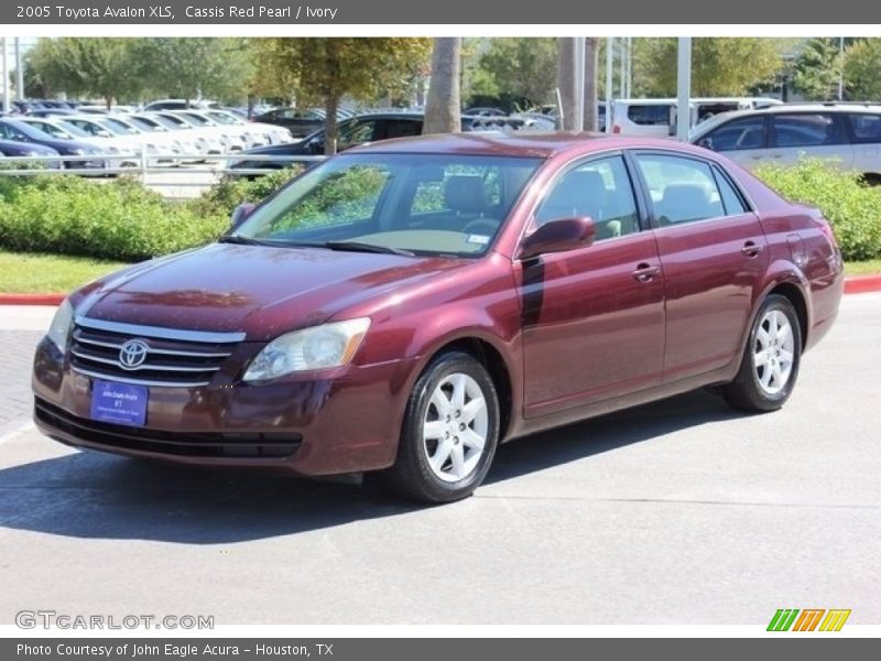 Cassis Red Pearl / Ivory 2005 Toyota Avalon XLS