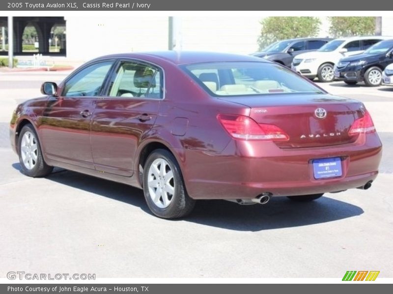 Cassis Red Pearl / Ivory 2005 Toyota Avalon XLS