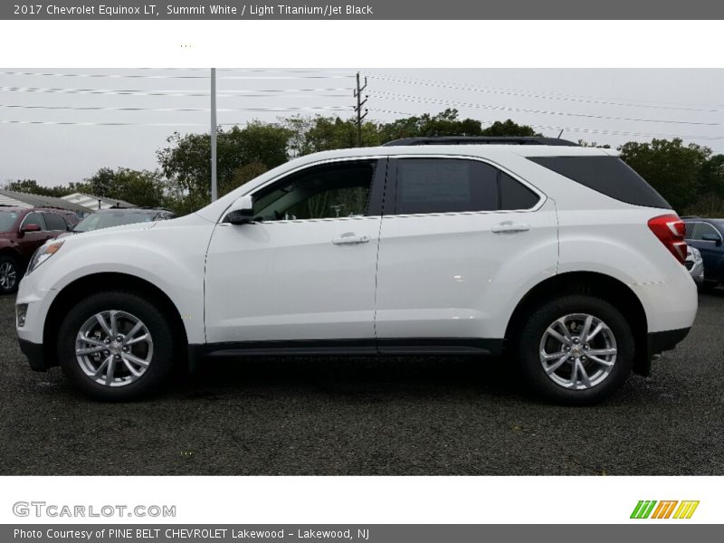 Summit White / Light Titanium/Jet Black 2017 Chevrolet Equinox LT