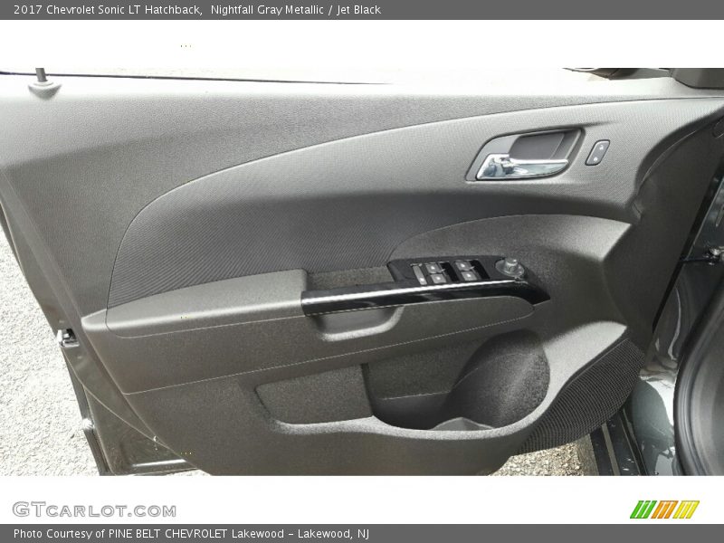Nightfall Gray Metallic / Jet Black 2017 Chevrolet Sonic LT Hatchback