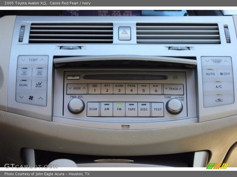 Cassis Red Pearl / Ivory 2005 Toyota Avalon XLS