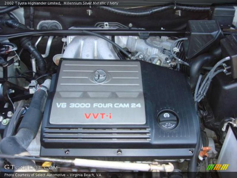 Millennium Silver Metallic / Ivory 2002 Toyota Highlander Limited