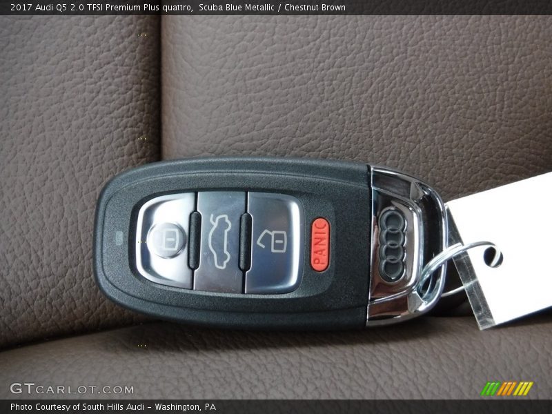 Keys of 2017 Q5 2.0 TFSI Premium Plus quattro
