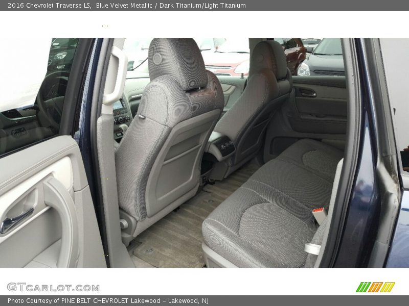 Blue Velvet Metallic / Dark Titanium/Light Titanium 2016 Chevrolet Traverse LS