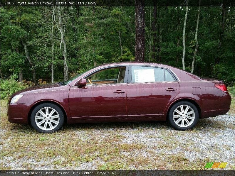 Cassis Red Pearl / Ivory 2006 Toyota Avalon Limited