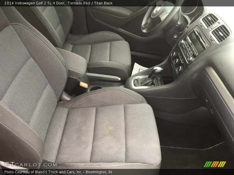 Tornado Red / Titan Black 2014 Volkswagen Golf 2.5L 4 Door