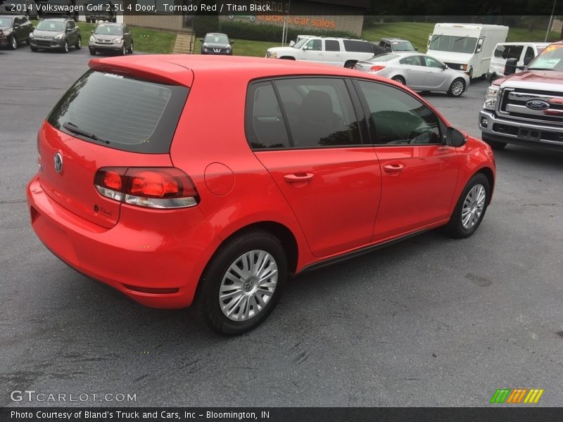 Tornado Red / Titan Black 2014 Volkswagen Golf 2.5L 4 Door