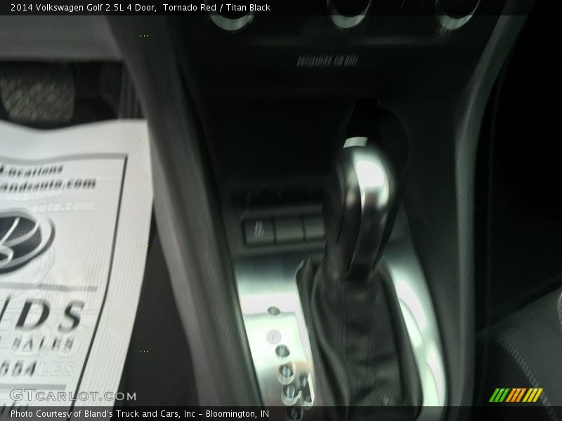Tornado Red / Titan Black 2014 Volkswagen Golf 2.5L 4 Door