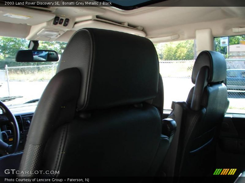 Bonatti Grey Metallic / Black 2003 Land Rover Discovery SE
