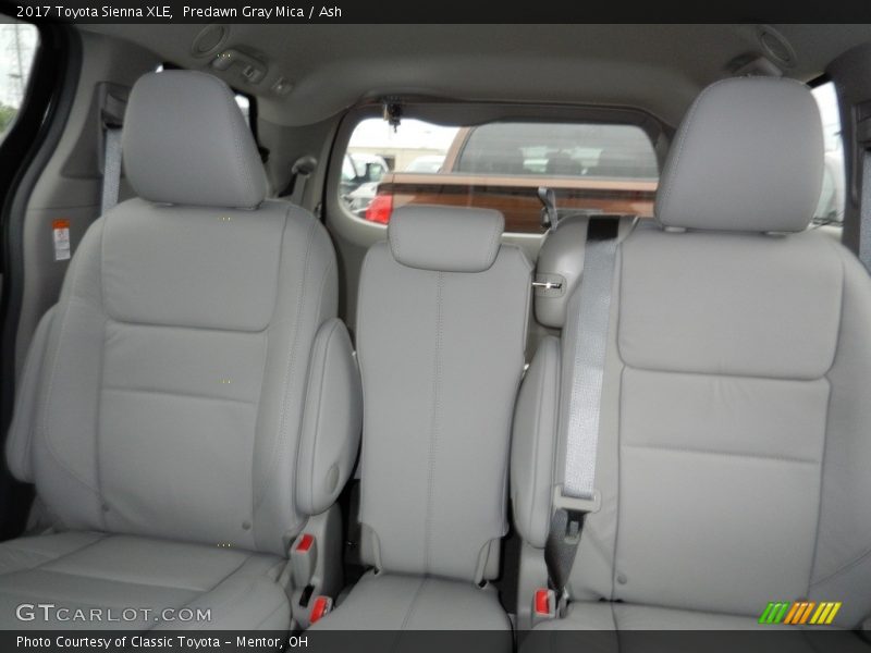 Predawn Gray Mica / Ash 2017 Toyota Sienna XLE