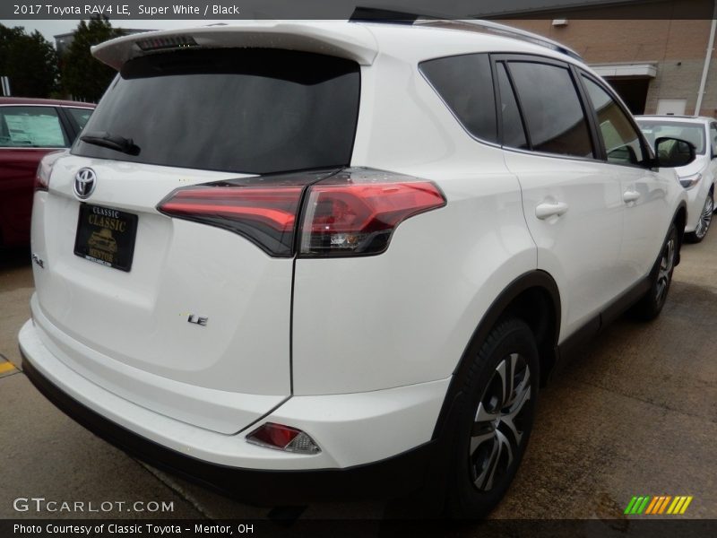 Super White / Black 2017 Toyota RAV4 LE