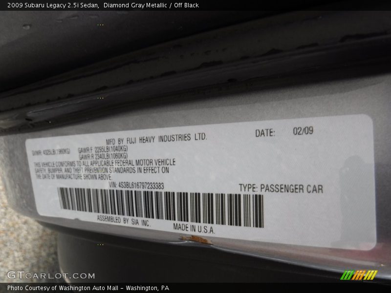 Diamond Gray Metallic / Off Black 2009 Subaru Legacy 2.5i Sedan