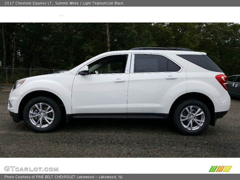 Summit White / Light Titanium/Jet Black 2017 Chevrolet Equinox LT