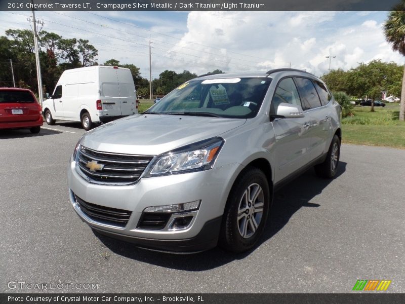 Champagne Silver Metallic / Dark Titanium/Light Titanium 2016 Chevrolet Traverse LT