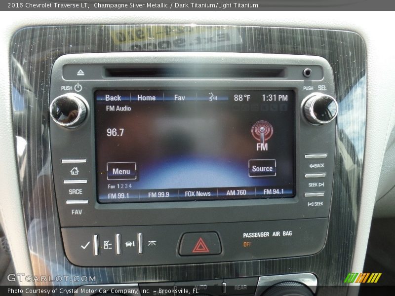 Champagne Silver Metallic / Dark Titanium/Light Titanium 2016 Chevrolet Traverse LT