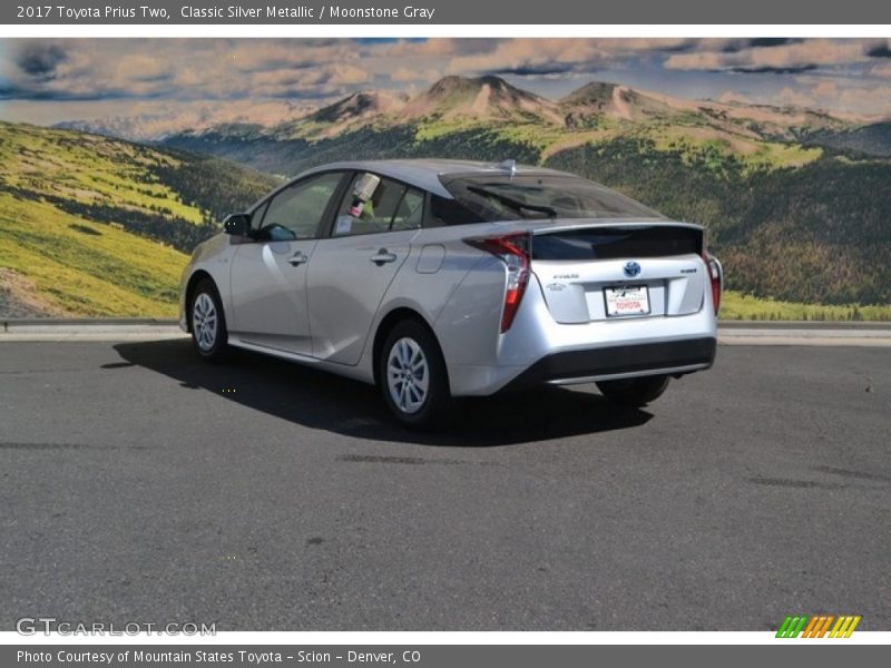 Classic Silver Metallic / Moonstone Gray 2017 Toyota Prius Two