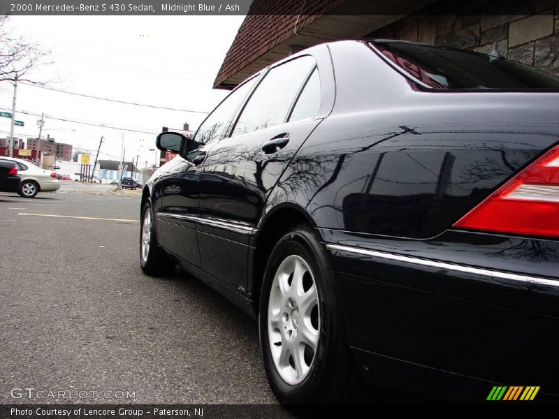 Midnight Blue / Ash 2000 Mercedes-Benz S 430 Sedan