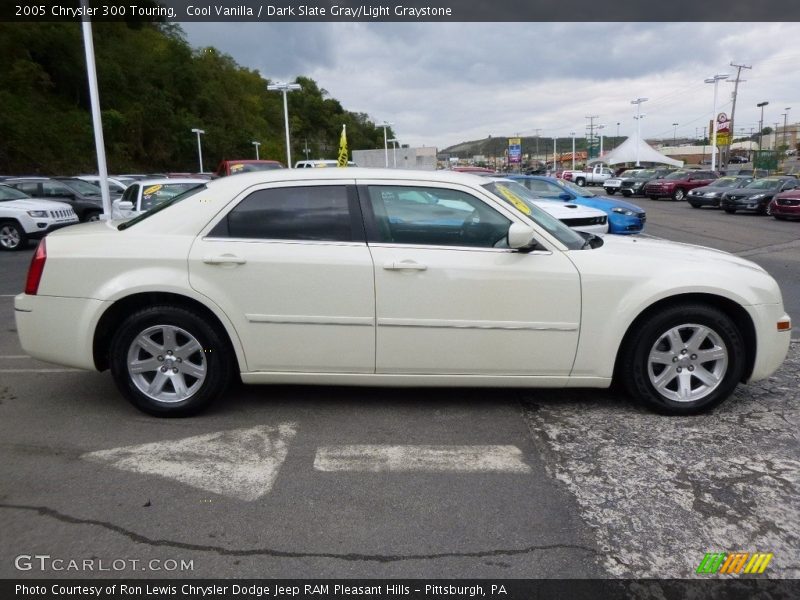 Cool Vanilla / Dark Slate Gray/Light Graystone 2005 Chrysler 300 Touring