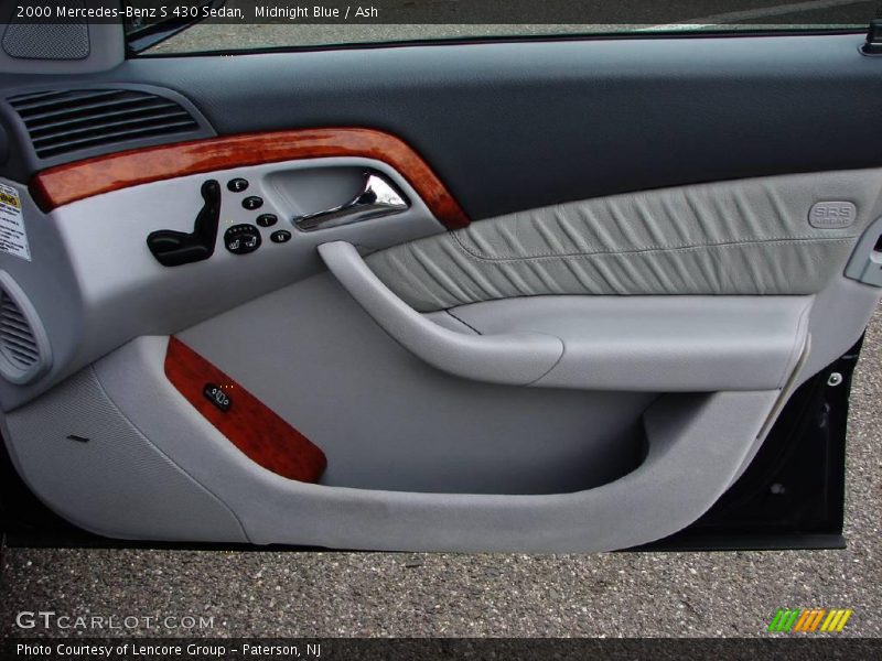 Midnight Blue / Ash 2000 Mercedes-Benz S 430 Sedan