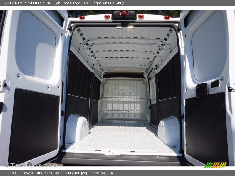  2017 ProMaster 2500 High Roof Cargo Van Trunk