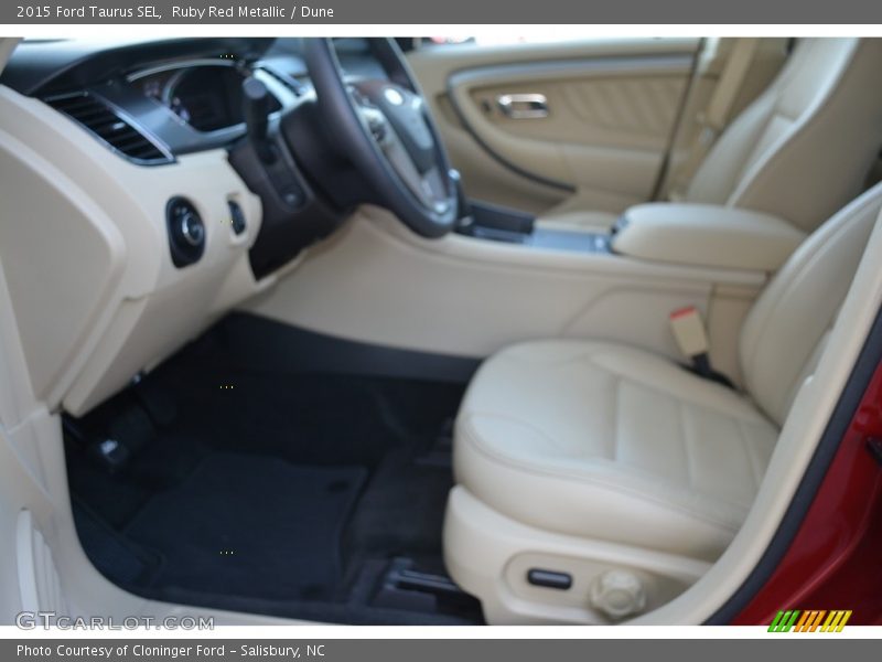 Ruby Red Metallic / Dune 2015 Ford Taurus SEL