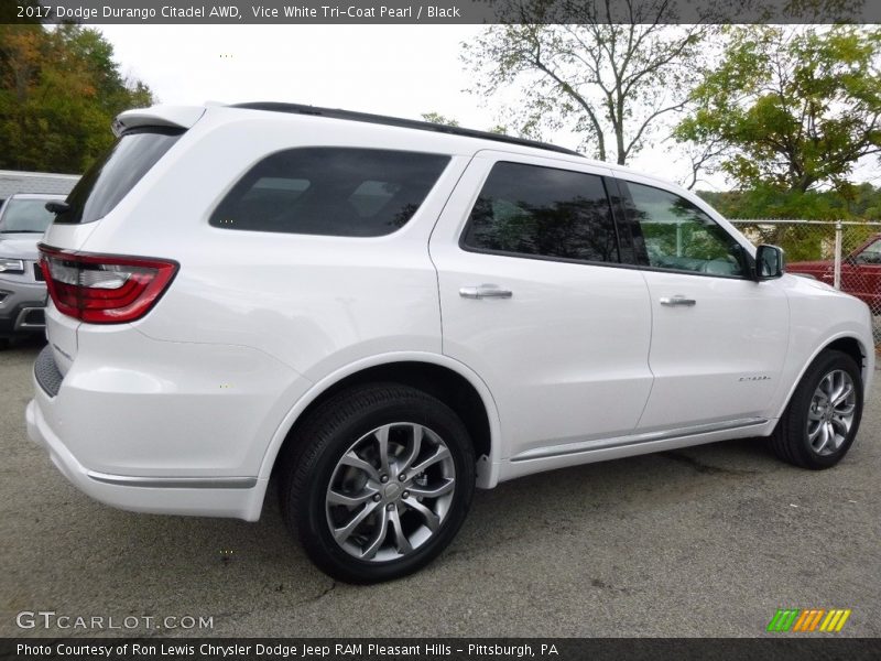 Vice White Tri-Coat Pearl / Black 2017 Dodge Durango Citadel AWD