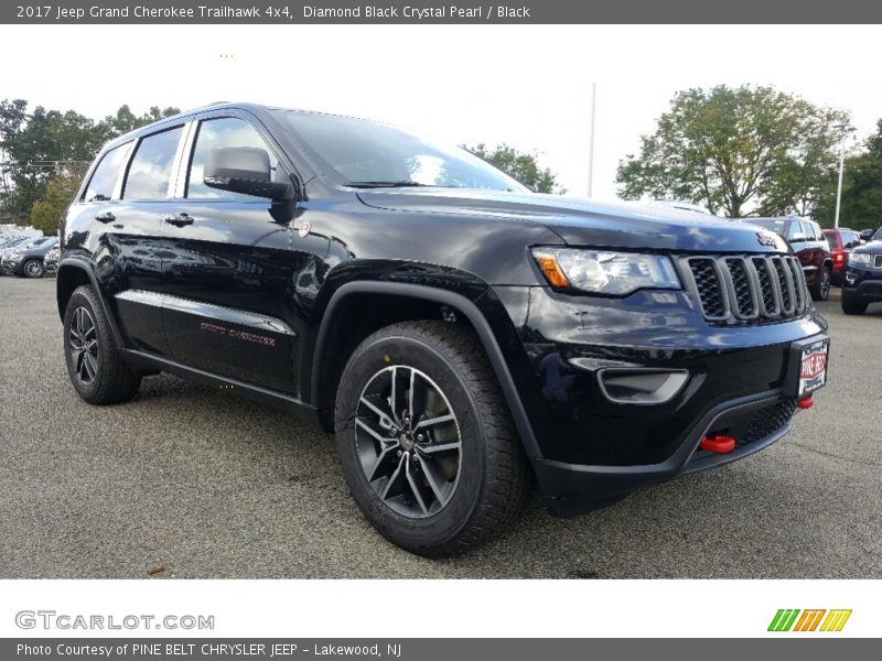 Diamond Black Crystal Pearl / Black 2017 Jeep Grand Cherokee Trailhawk 4x4
