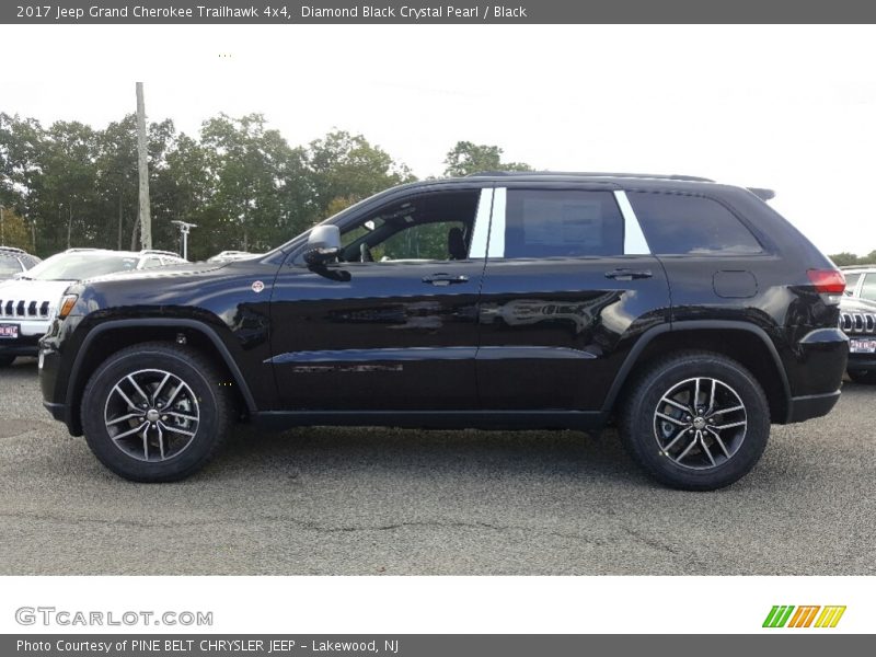 Diamond Black Crystal Pearl / Black 2017 Jeep Grand Cherokee Trailhawk 4x4