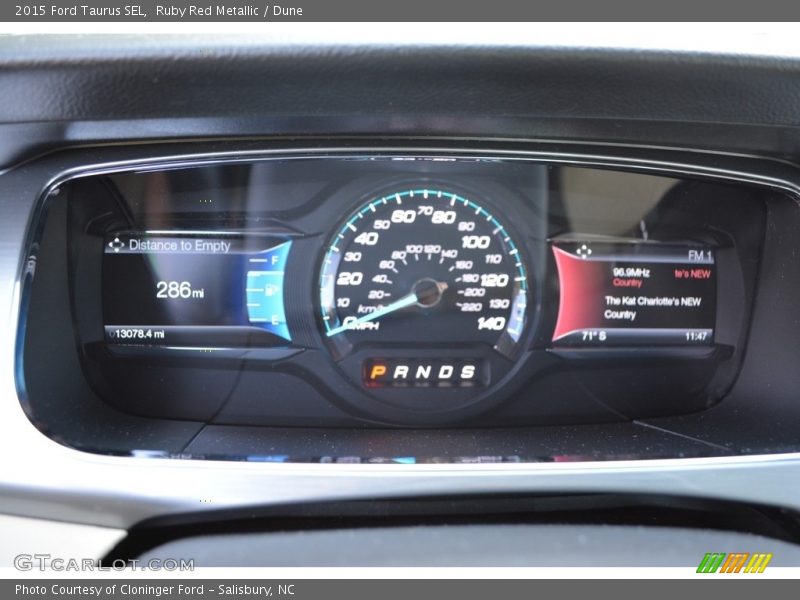 Ruby Red Metallic / Dune 2015 Ford Taurus SEL