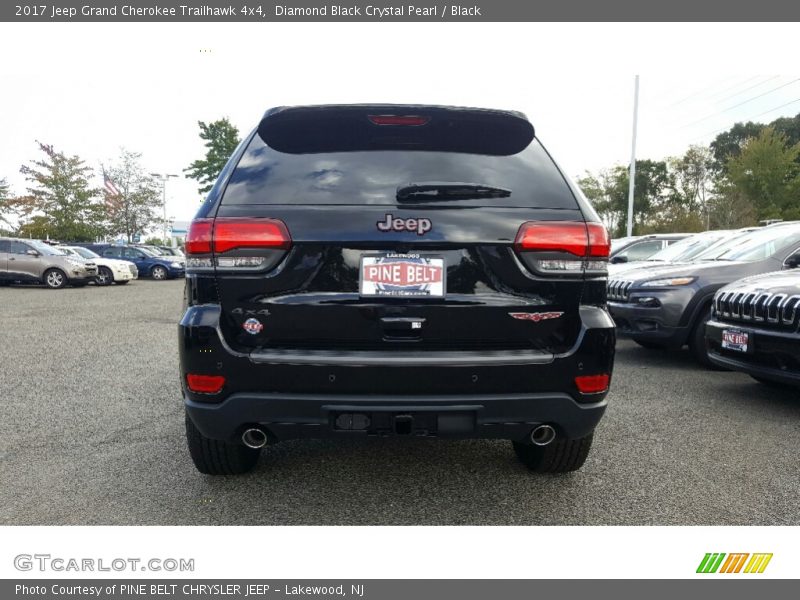 Diamond Black Crystal Pearl / Black 2017 Jeep Grand Cherokee Trailhawk 4x4