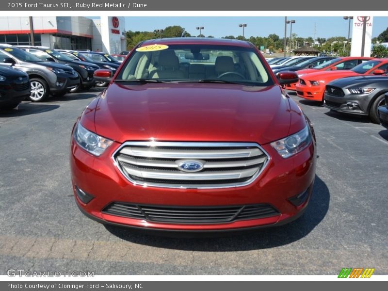 Ruby Red Metallic / Dune 2015 Ford Taurus SEL