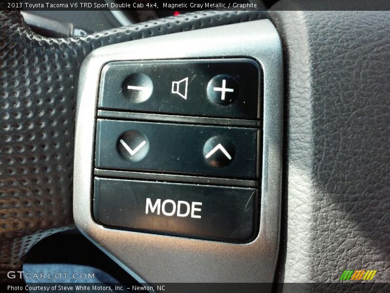 Magnetic Gray Metallic / Graphite 2013 Toyota Tacoma V6 TRD Sport Double Cab 4x4