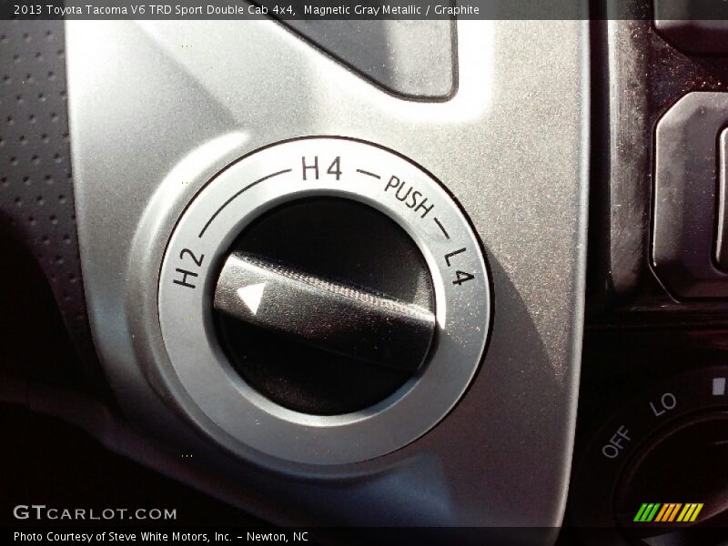 Magnetic Gray Metallic / Graphite 2013 Toyota Tacoma V6 TRD Sport Double Cab 4x4