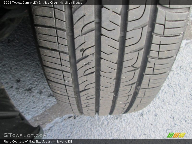 Aloe Green Metallic / Bisque 2008 Toyota Camry LE V6