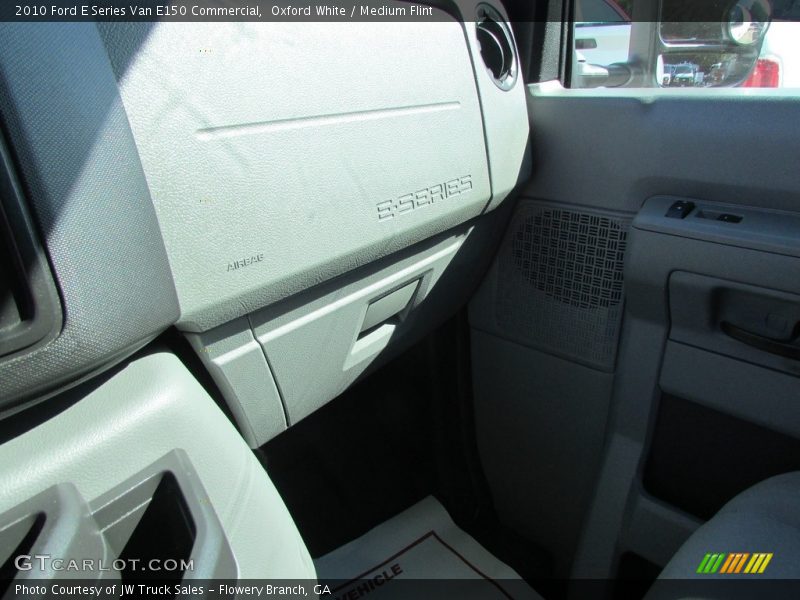 Oxford White / Medium Flint 2010 Ford E Series Van E150 Commercial