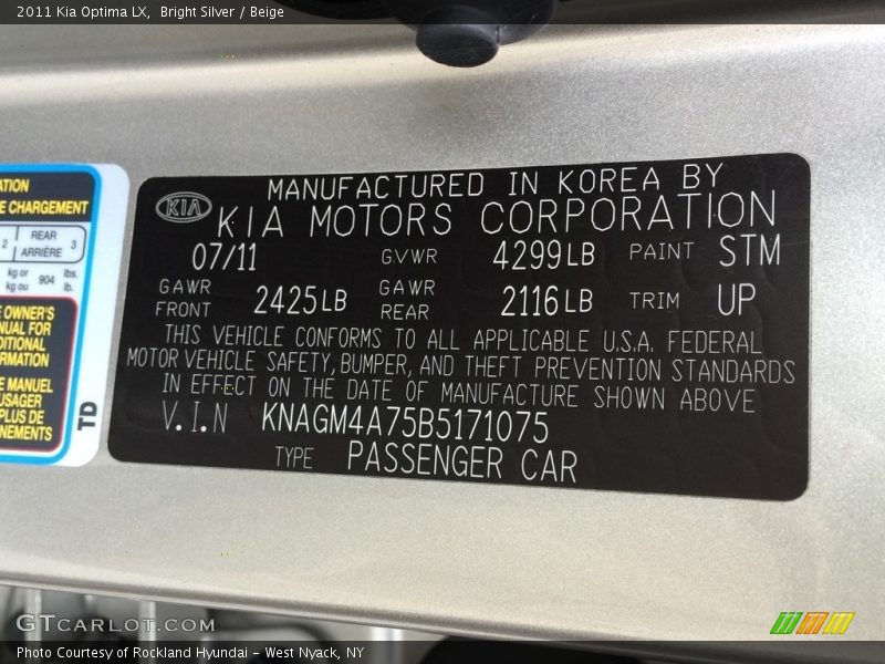 Bright Silver / Beige 2011 Kia Optima LX