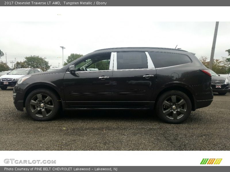 Tungsten Metallic / Ebony 2017 Chevrolet Traverse LT AWD