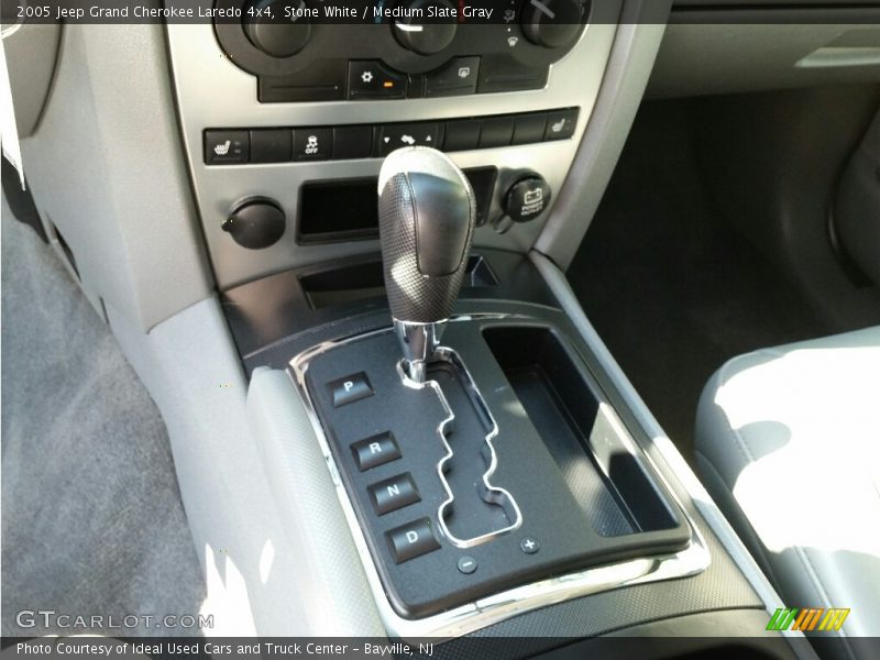 Stone White / Medium Slate Gray 2005 Jeep Grand Cherokee Laredo 4x4