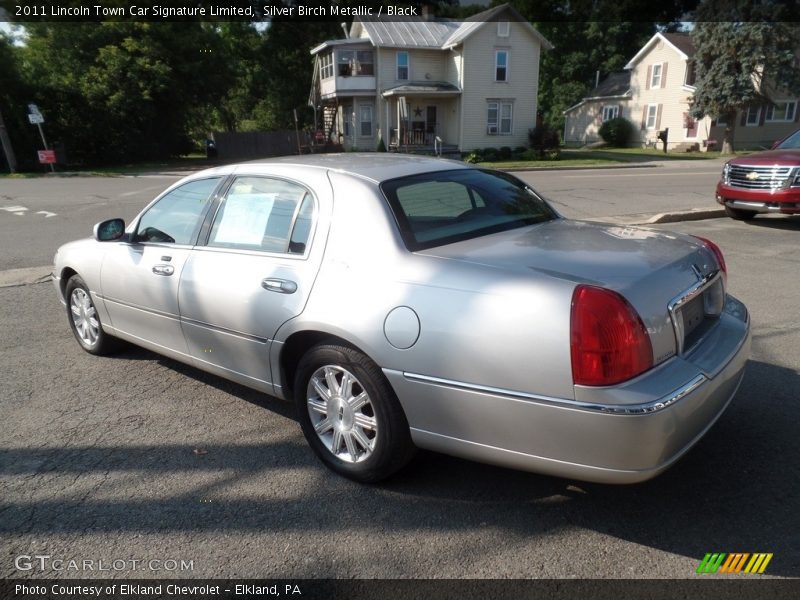 Silver Birch Metallic / Black 2011 Lincoln Town Car Signature Limited