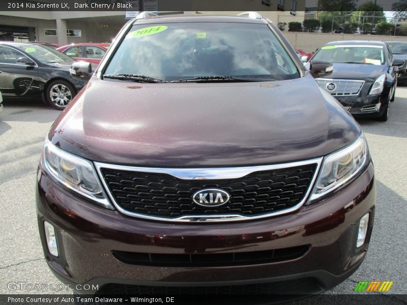 Dark Cherry / Black 2014 Kia Sorento LX