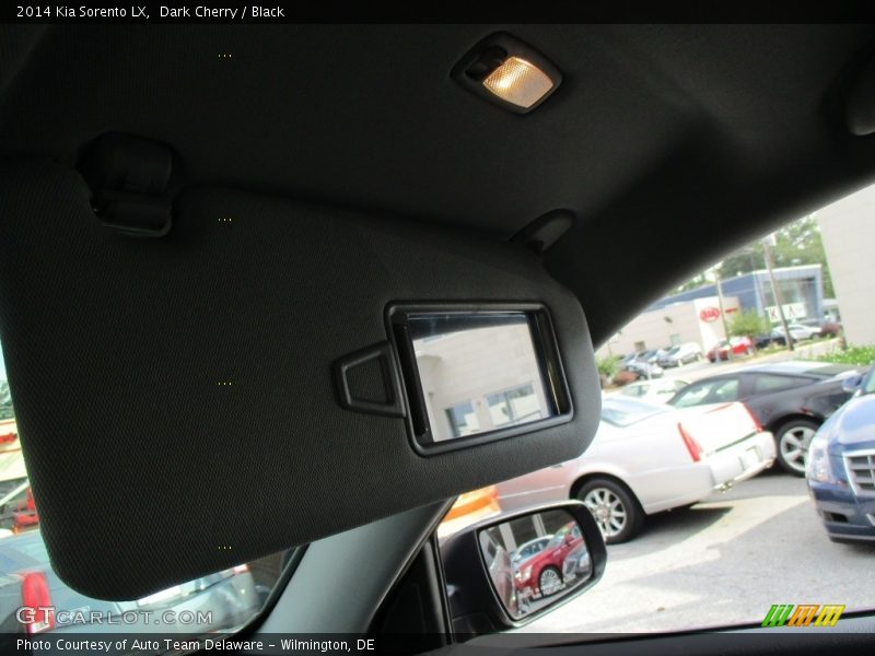 Dark Cherry / Black 2014 Kia Sorento LX